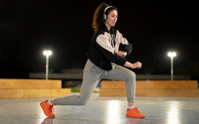 7 Olahraga yang Cocok Saat Malam Hari, Bikin Tidur Nyenyak & Badan Bugar!